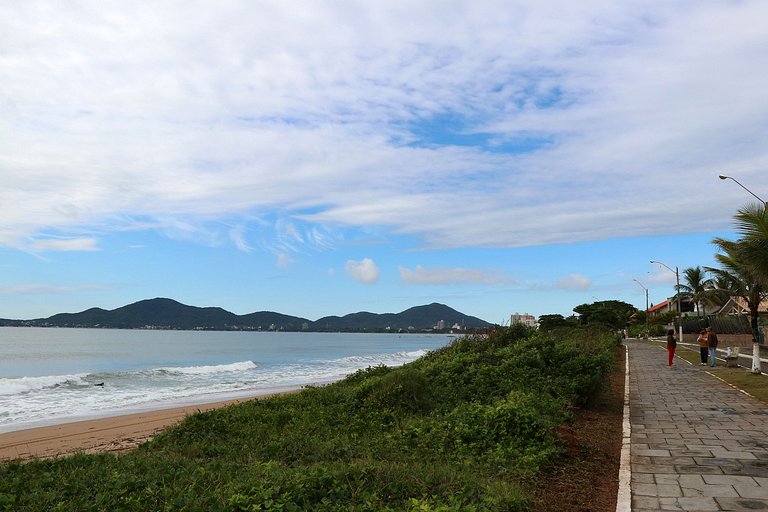 Casa Girassol, casa para alugar na Armação, Penha SC