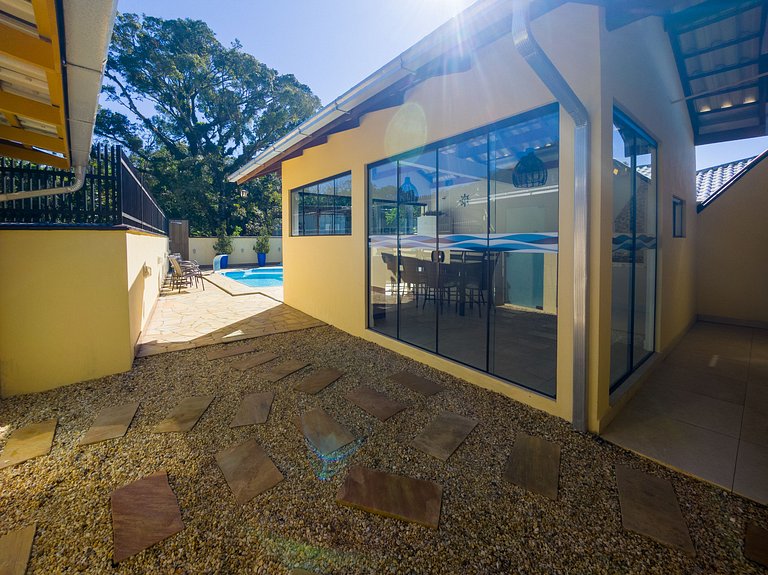 Casa no Trapiche com piscina e 3 quartos, Penha