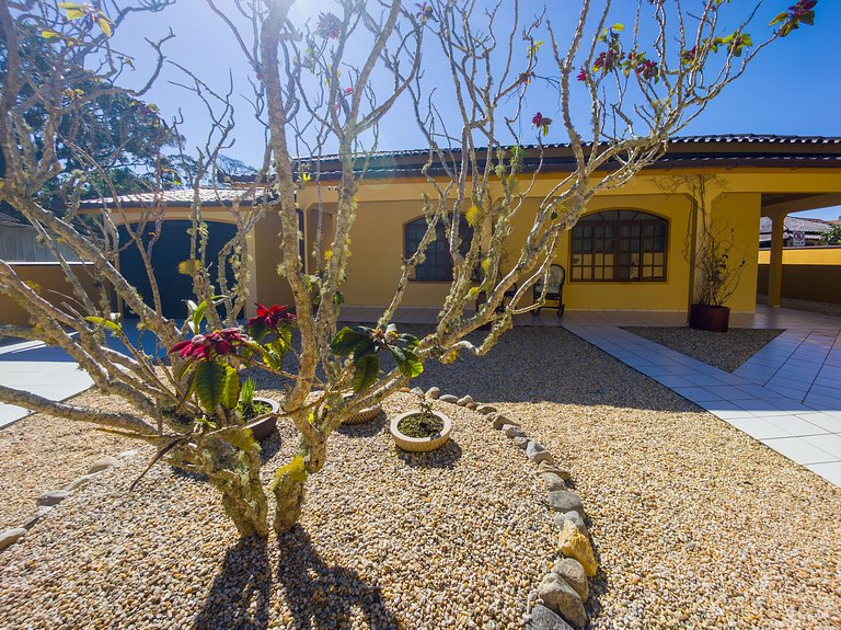 Casa no Trapiche com piscina e 3 quartos, Penha
