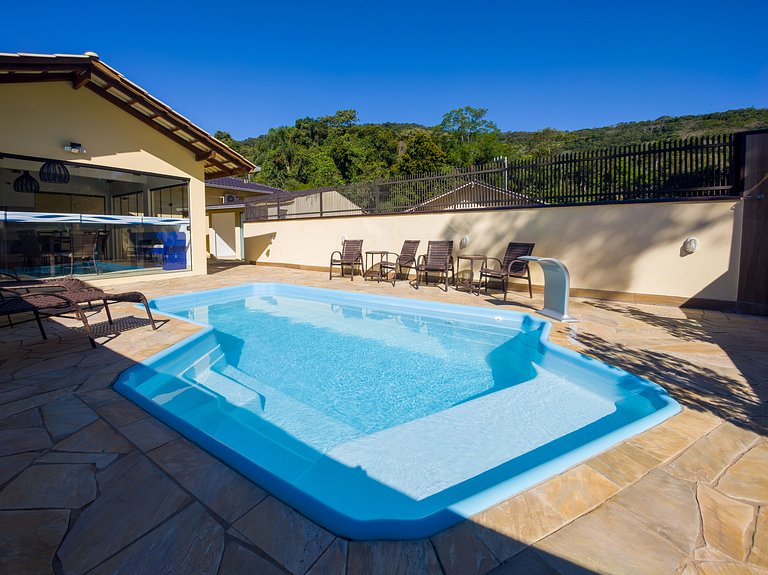 Casa no Trapiche com piscina e 3 quartos, Penha