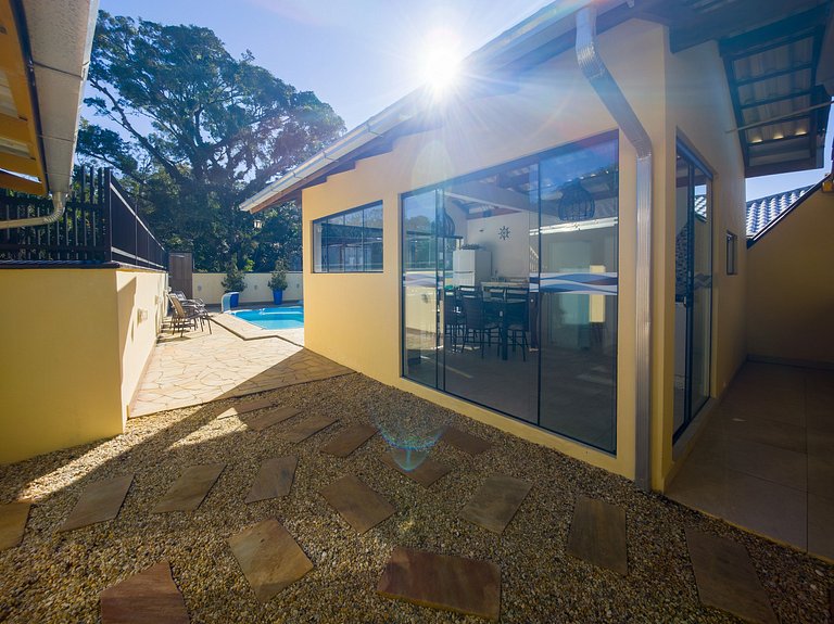 Casa no Trapiche com piscina e 3 quartos, Penha