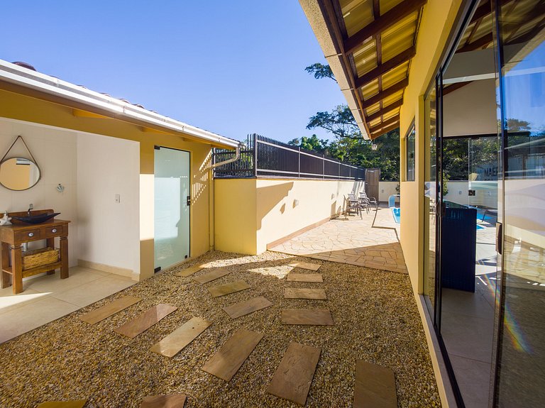 Casa no Trapiche com piscina e 3 quartos, Penha