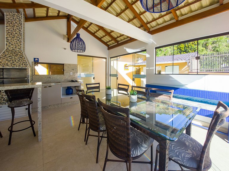 Casa no Trapiche com piscina e 3 quartos, Penha